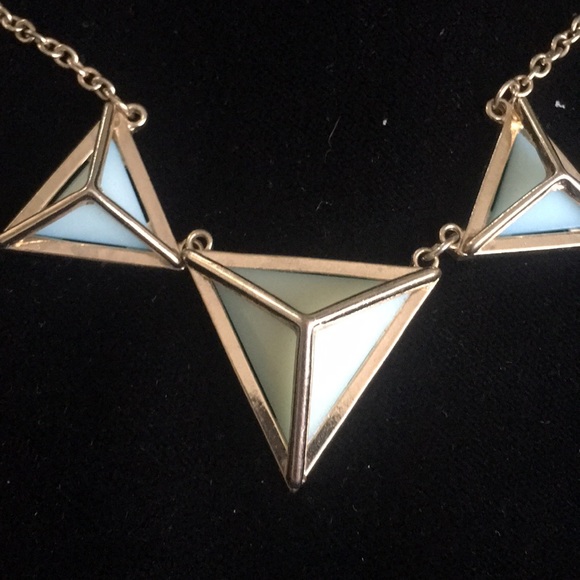 Cara of New York - Picture 2 of 3